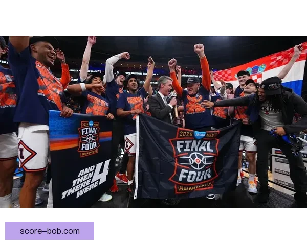 康大名帅赫尔利带队四年三度闯全美冠军赛击败伊利诺伊晋级