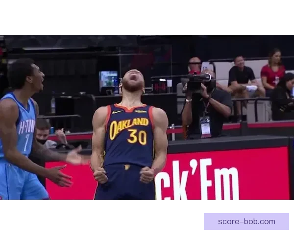 库里下周一复出对阵火箭结束膝伤缺阵27场勇士迎回核心冲击季后赛