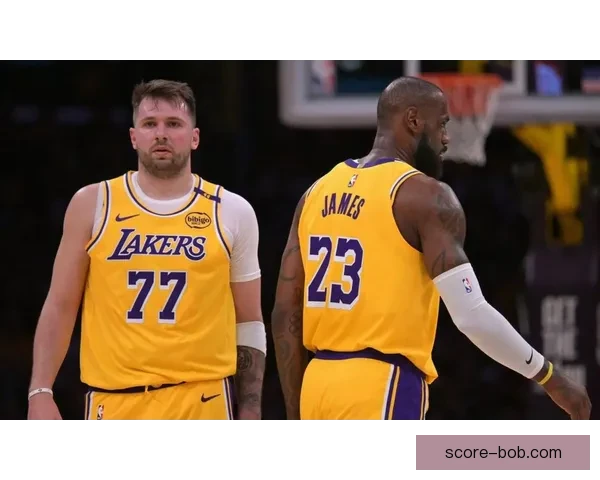 以6战净胜64分 老詹放权回应东詹不兼容言论 打破质疑证明合作无懈可击